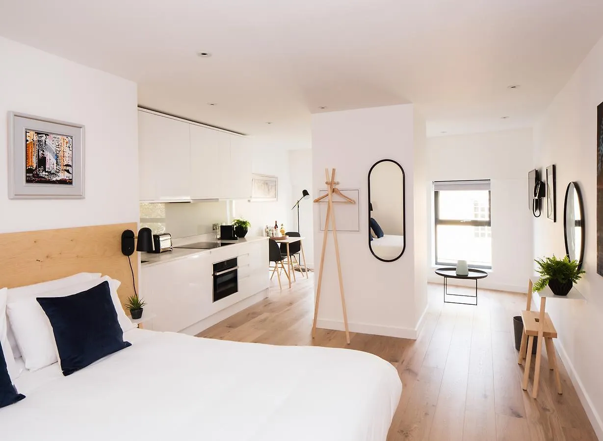 **** Aparthotel Hiding Space Westgate Apartments Bath United Kingdom