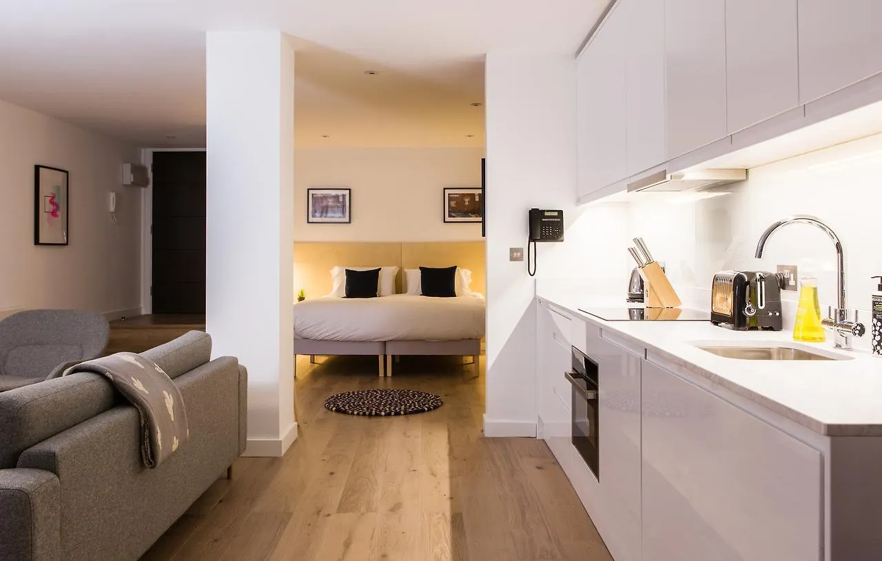 **** Aparthotel Hiding Space Westgate Apartments Bath United Kingdom